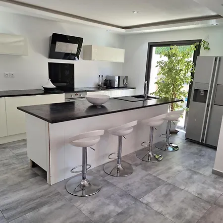 La Maison D'amiata Avec Piscine * Agde